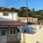 Mary Popi 公寓式酒店 3*