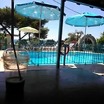Mary Popi شقة فندقية 3*