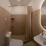 Mary Popi 公寓式酒店