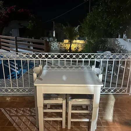 Hotel apartamentowy Mary Popi