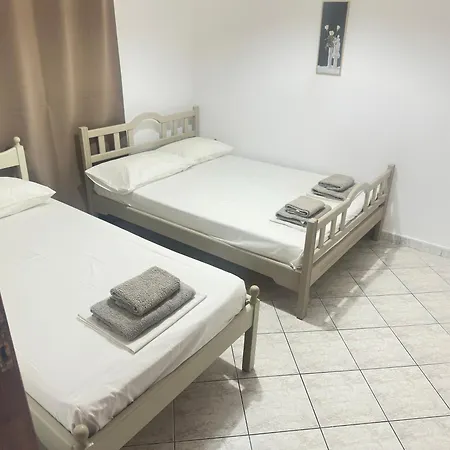 Апарт-отель Mary Popi 3*