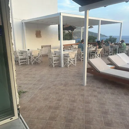 Mary Popi Hotel apartamentowy 3*