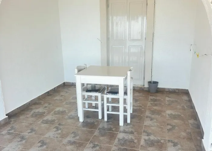 Апарт-отель Mary Popi 3*